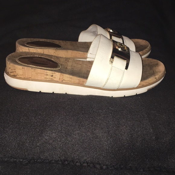 Michael kors shoes - Picture 3 of 7